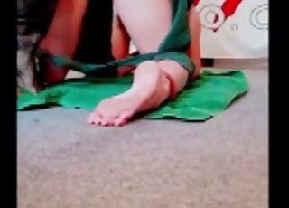 Pig fucks mature woman hard enough to make her come