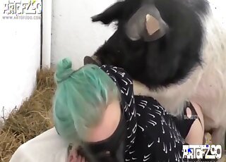 Big ass slut endures heavy pig cock in ruthless XXX perversions